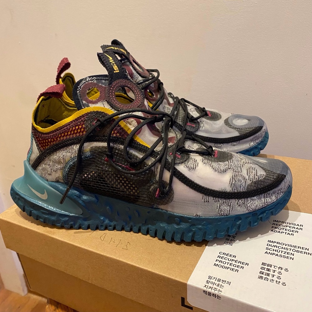 NIKE Flow 2020 ISPA SZ 8 men/ 9.5 women